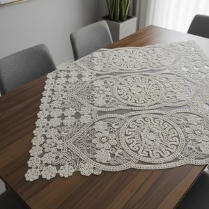 مفرش سفرة مربع كردون – أناقة بسيطة تكمّل ديكورك